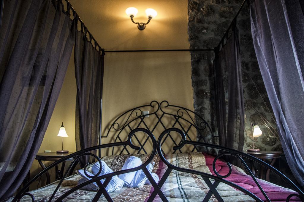 Theasis Suites-Ορεινή Φιλοξενία Kato Sinikia Trikalon Exterior photo